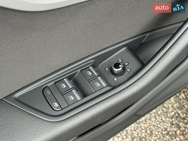 Універсал Audi A4 2019 в Харкові