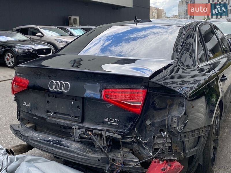 Седан Audi A4 2014 в Києві