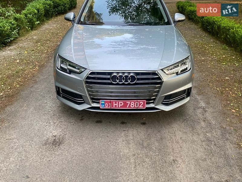 Седан Audi A4 2018 в Дубно