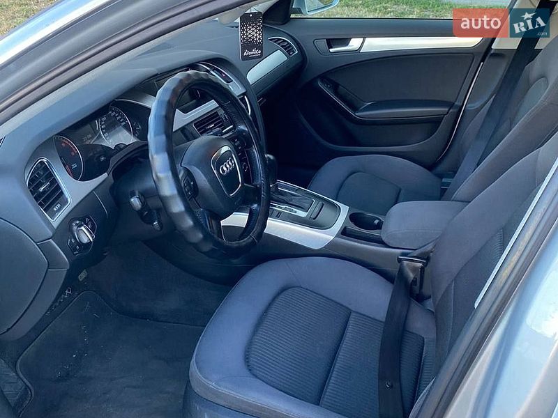 Седан Audi A4 2008 в Рівному