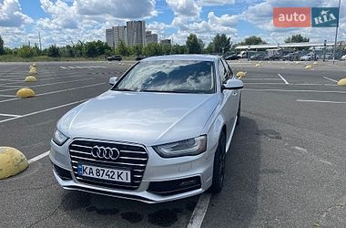 Седан Audi A4 2014 в Киеве