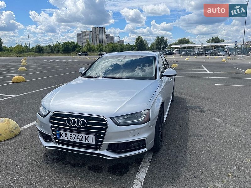 Седан Audi A4 2014 в Киеве