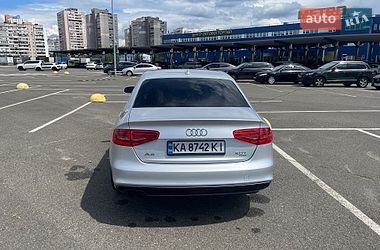 Седан Audi A4 2014 в Киеве