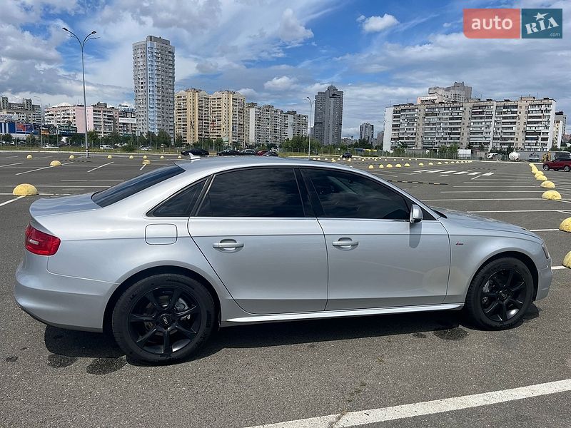 Седан Audi A4 2014 в Киеве