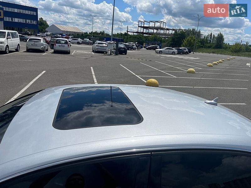 Седан Audi A4 2014 в Киеве