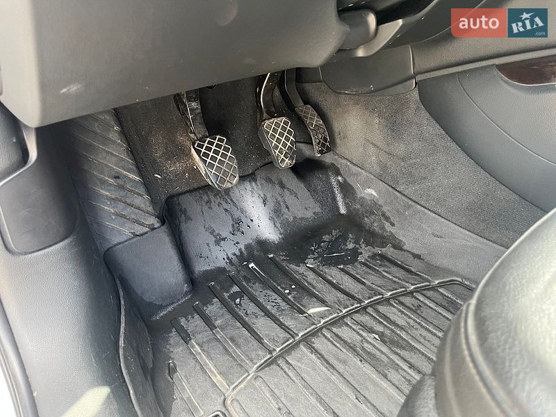 Седан Audi A4 2014 в Киеве
