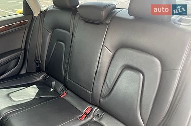 Седан Audi A4 2014 в Киеве