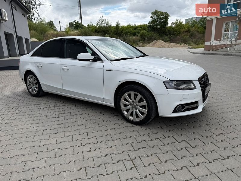 Седан Audi A4 2011 в Тернополе