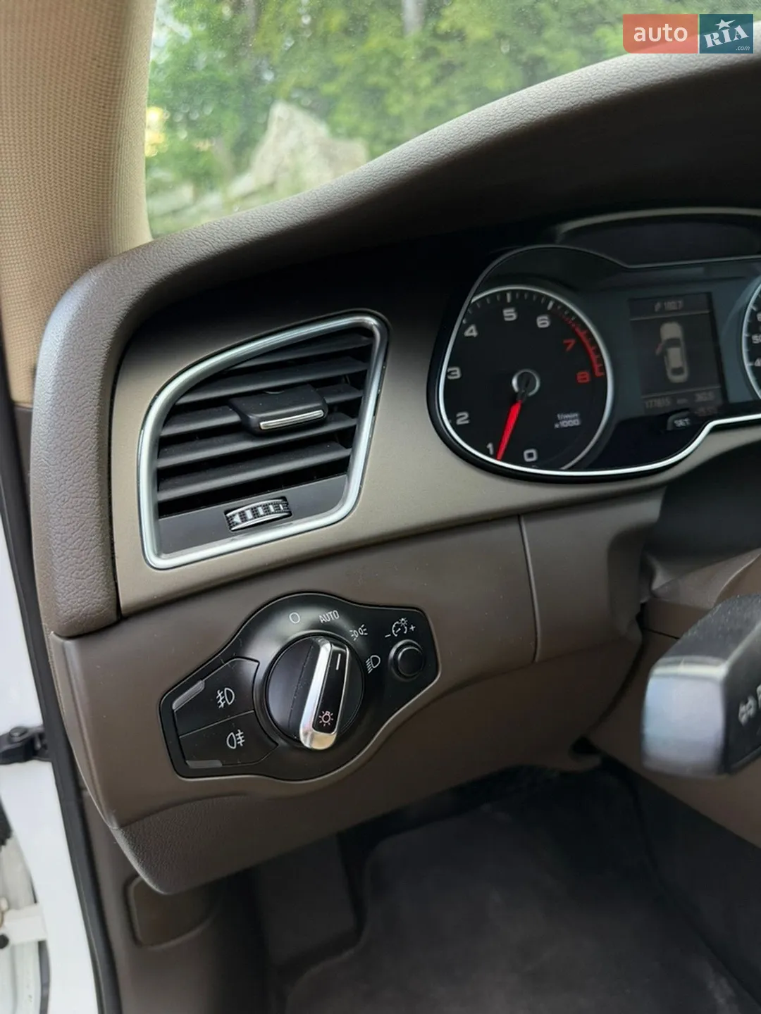 2014 Audi A4 - мініатюра 25