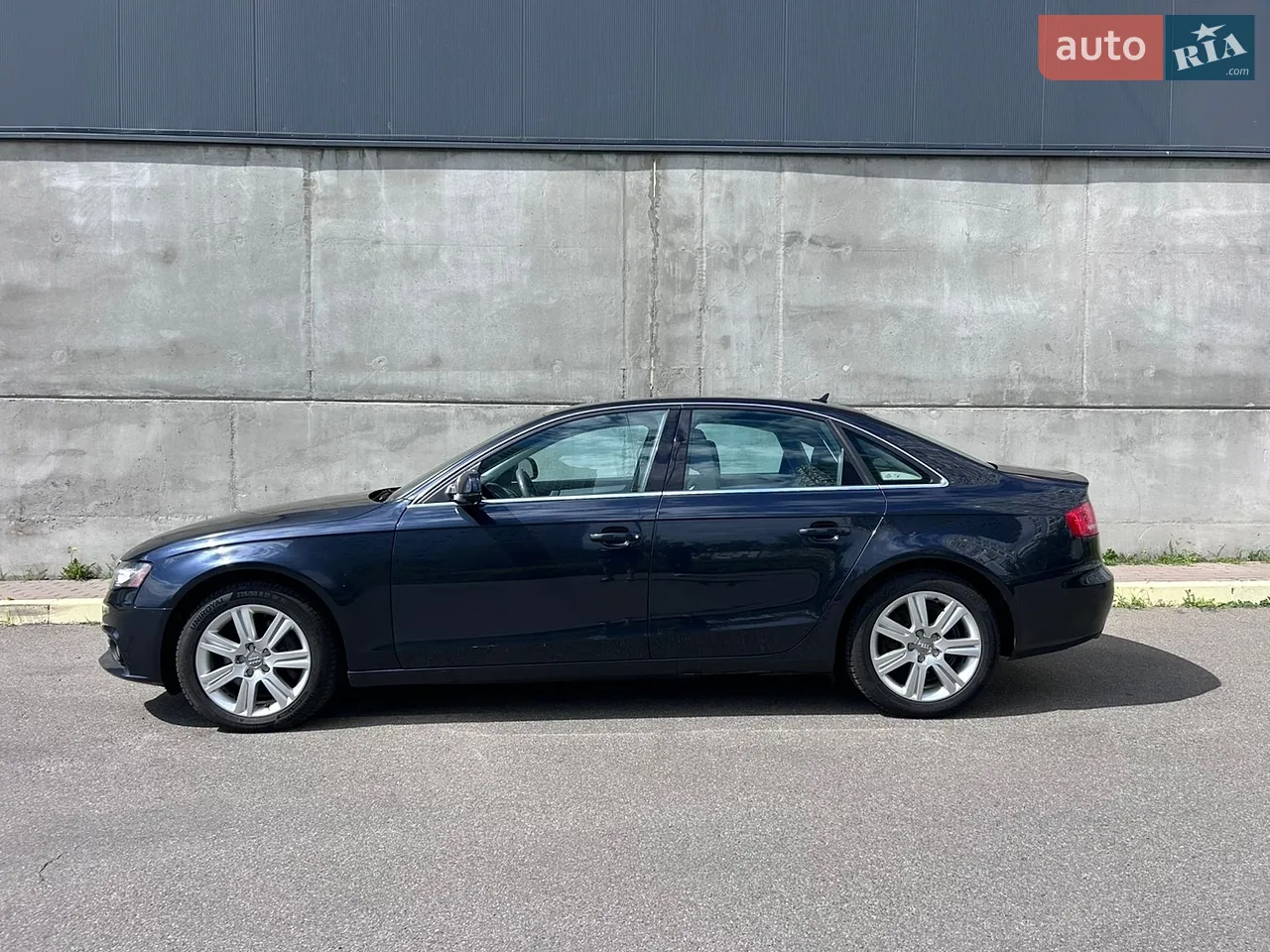 2010 Audi A4 - мініатюра 17