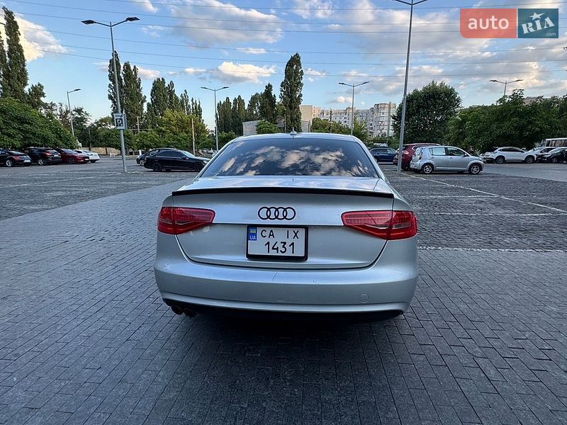 Седан Audi A4 2012 в Одессе