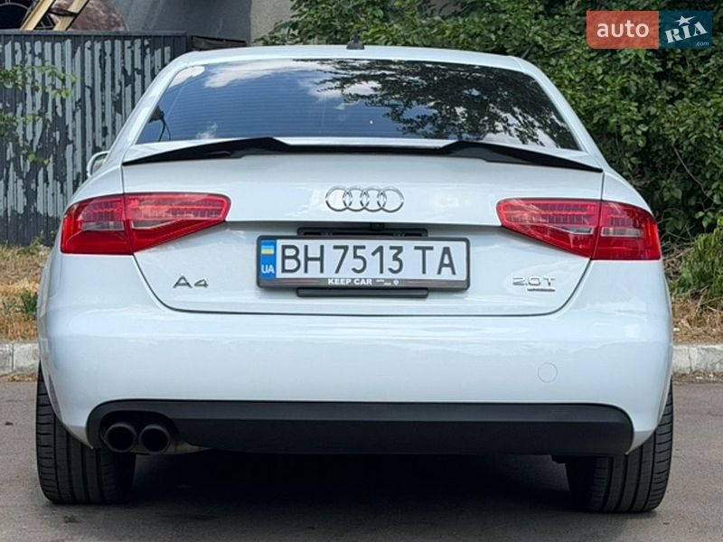 Седан Audi A4 2012 в Одесі