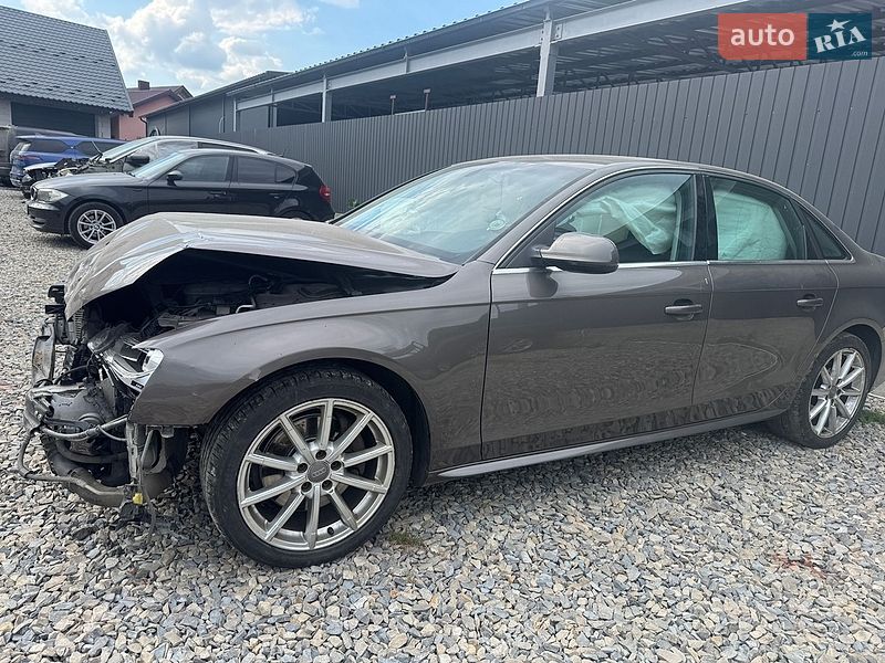 Audi A4 2014