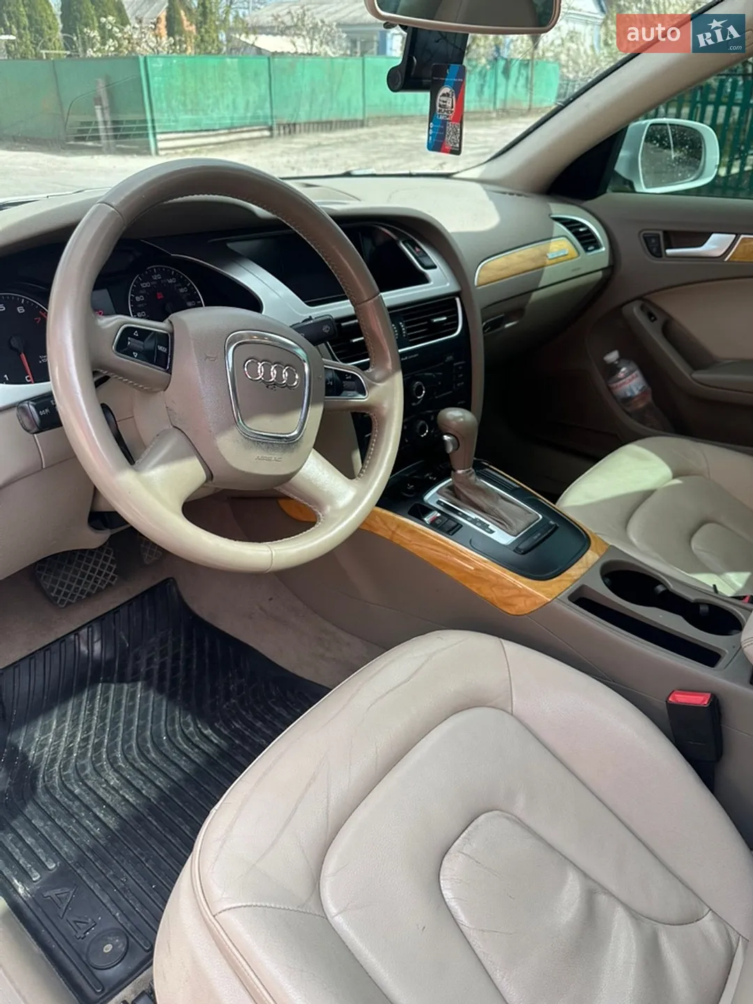 2010 Audi A4 - мініатюра 7