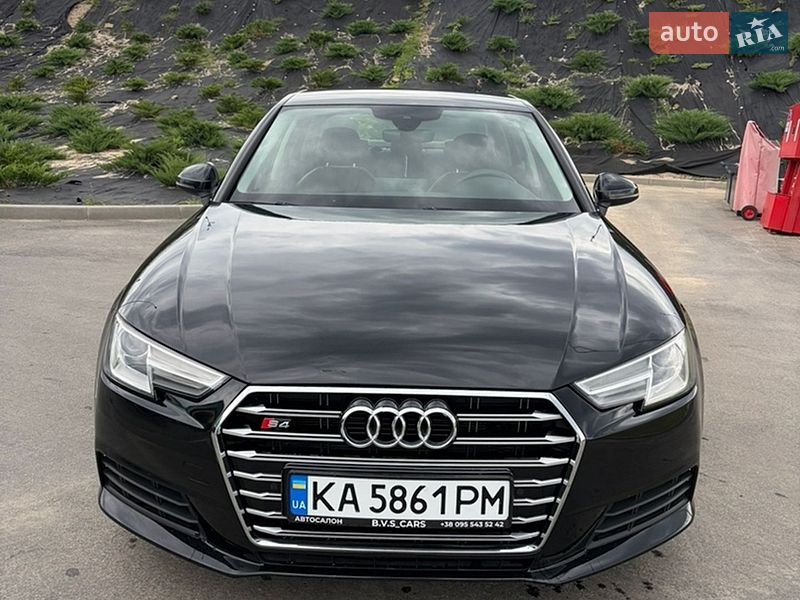 Седан Audi A4 2016 в Києві