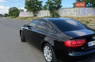 Седан Audi A4 2010 в Одессе
