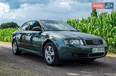 Седан Audi A4 2001 в Обухові