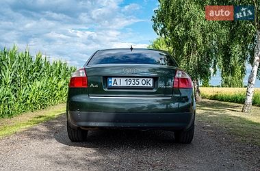 Седан Audi A4 2001 в Обухові