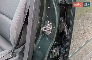 Седан Audi A4 2001 в Обухові