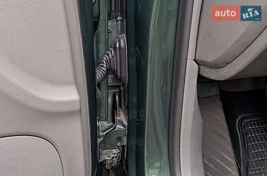 Седан Audi A4 2001 в Обухові