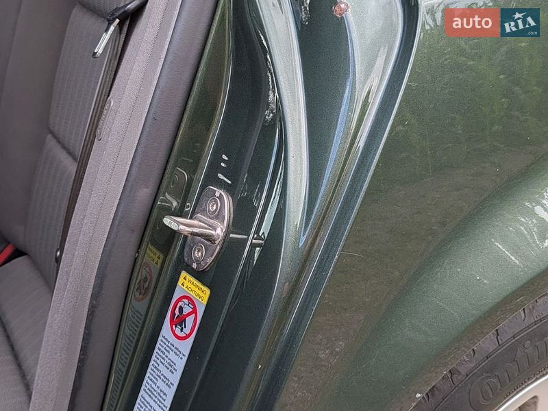 Седан Audi A4 2001 в Обухові