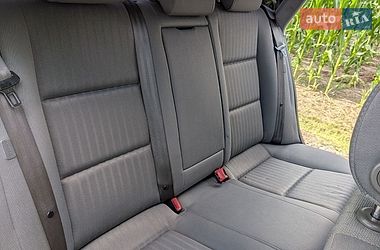 Седан Audi A4 2001 в Обухові
