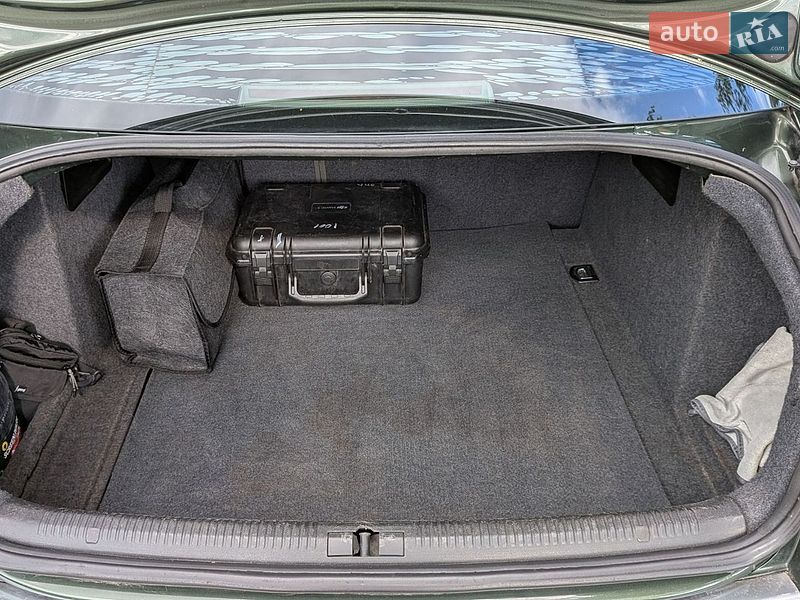Седан Audi A4 2001 в Обухові