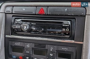 Седан Audi A4 2001 в Обухові