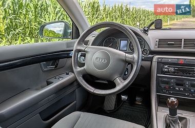 Седан Audi A4 2001 в Обухові