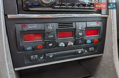 Седан Audi A4 2001 в Обухові