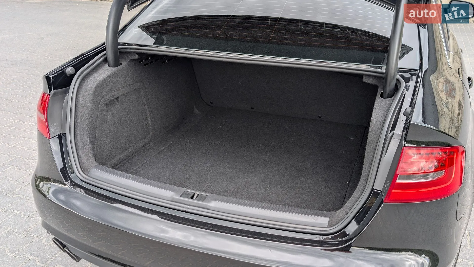 2013 Audi A4 - мініатюра 22