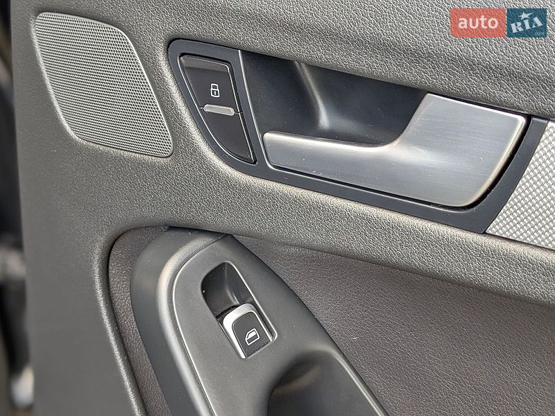 Седан Audi A4 2013 в Тернополі