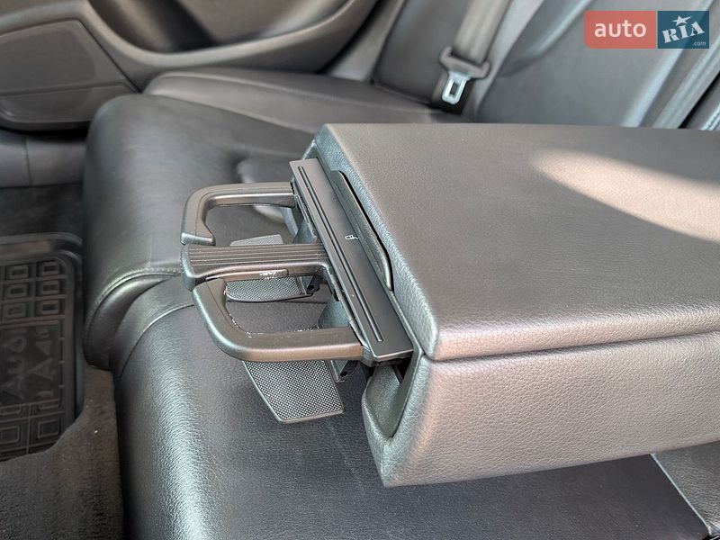 Седан Audi A4 2013 в Тернополі