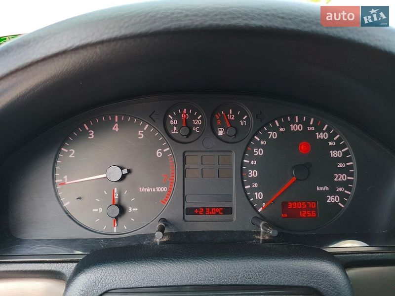Седан Audi A4 1998 в Киеве