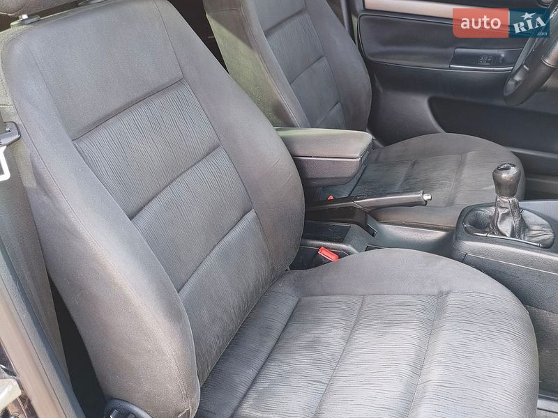 Седан Audi A4 1998 в Киеве