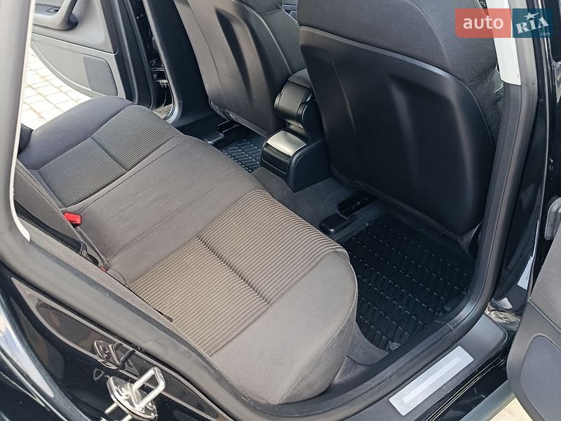 Седан Audi A4 2005 в Чемеровцах