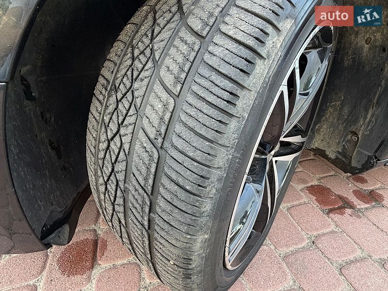 Седан Audi A4 2012 в Рівному