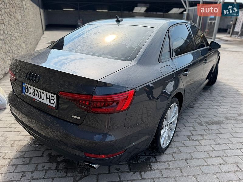 Седан Audi A4 2016 в Тернополі