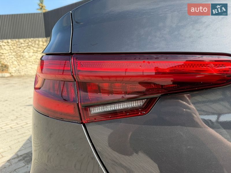 Седан Audi A4 2016 в Тернополі