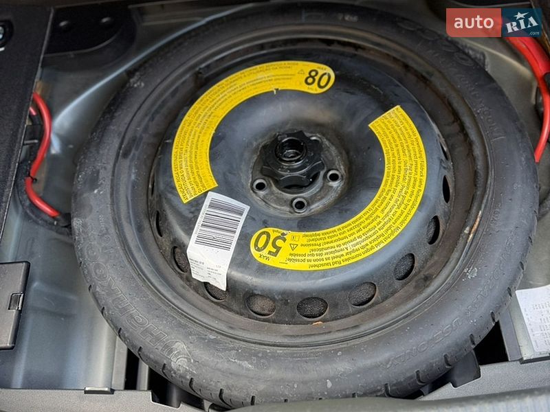Седан Audi A4 2016 в Тернополі
