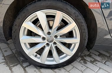 Седан Audi A4 2016 в Тернополі