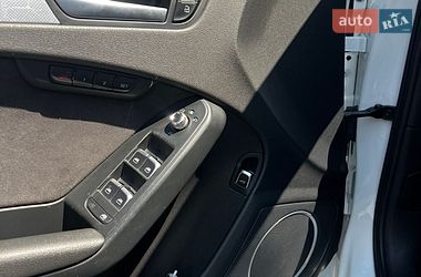 Седан Audi A4 2012 в Києві