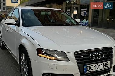 Седан Audi A4 2012 в Львові