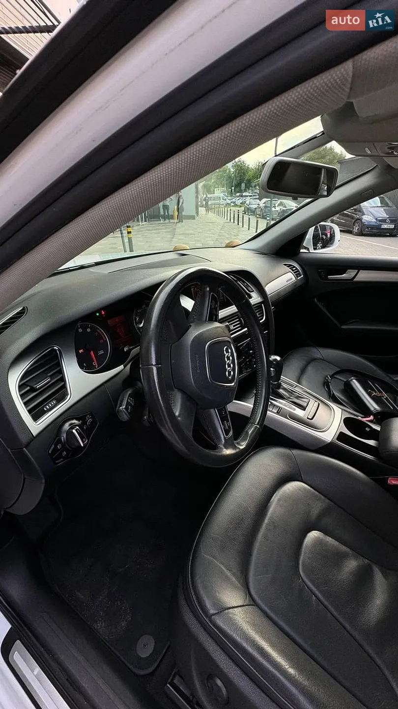2012 Audi A4 - мініатюра 9