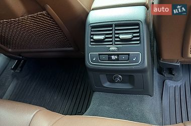 Седан Audi A4 2016 в Харькове
