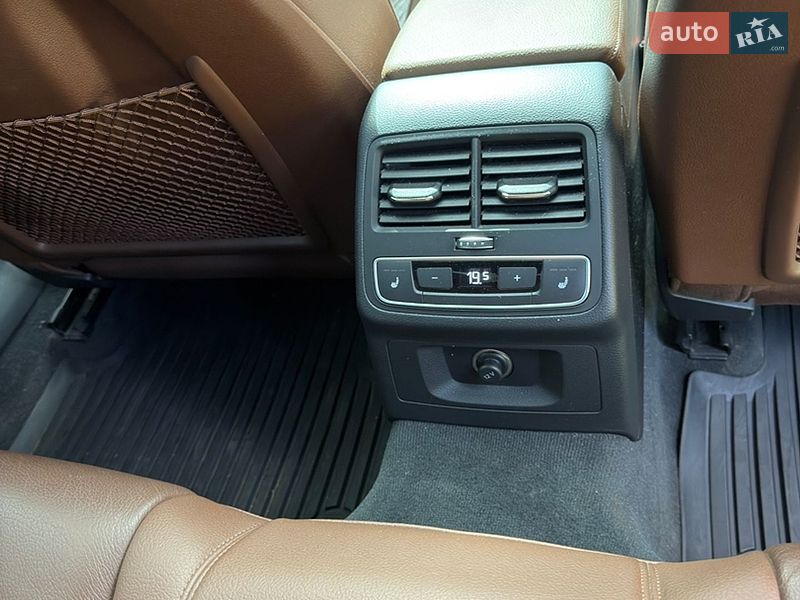 Седан Audi A4 2016 в Харькове