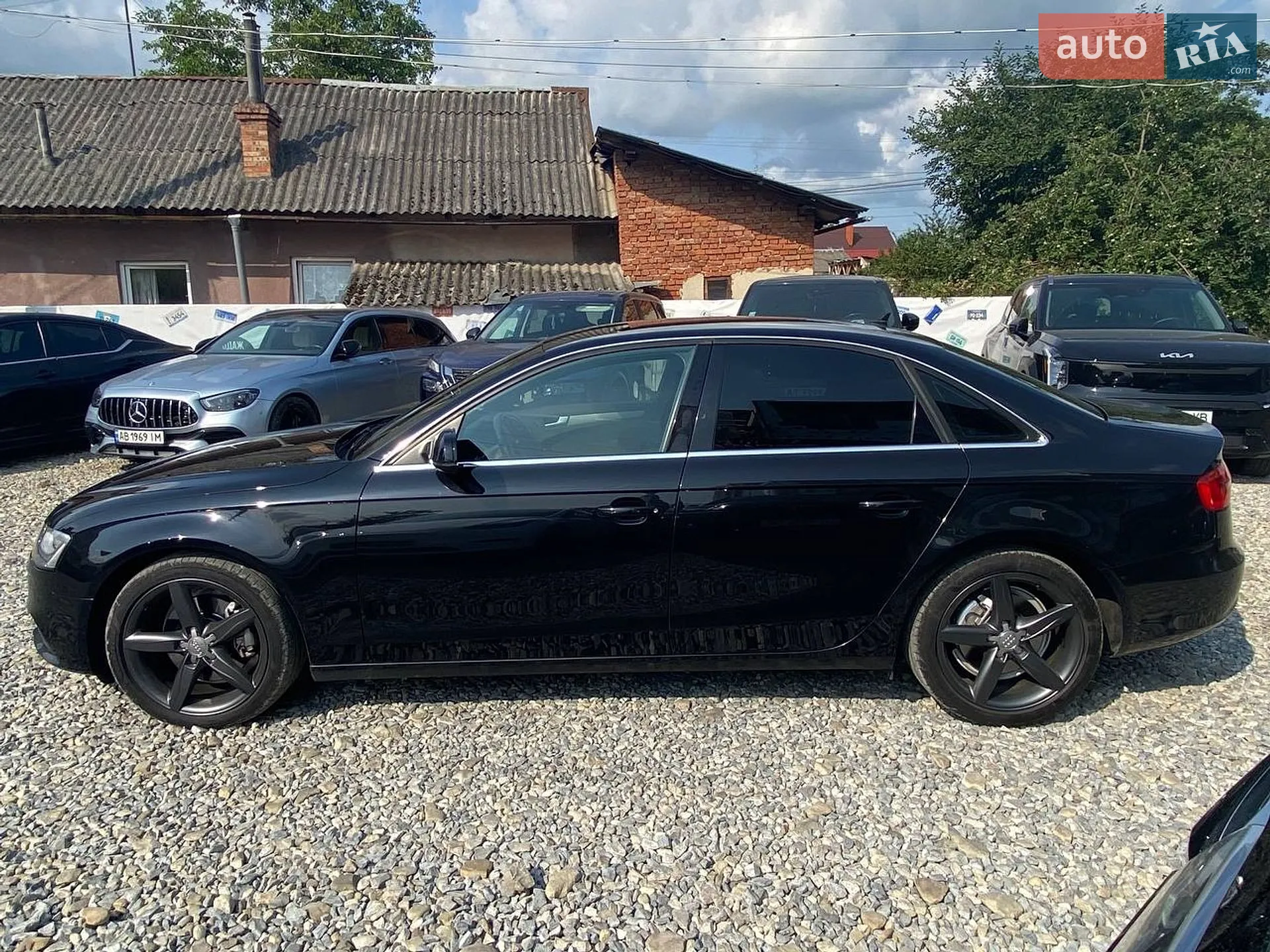 2013 Audi A4 - мініатюра 3