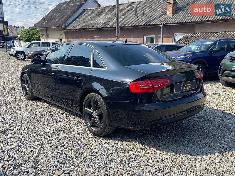 Седан Audi A4 2013 в Ивано-Франковске