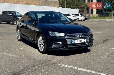 Седан Audi A4 2017 в Киеве