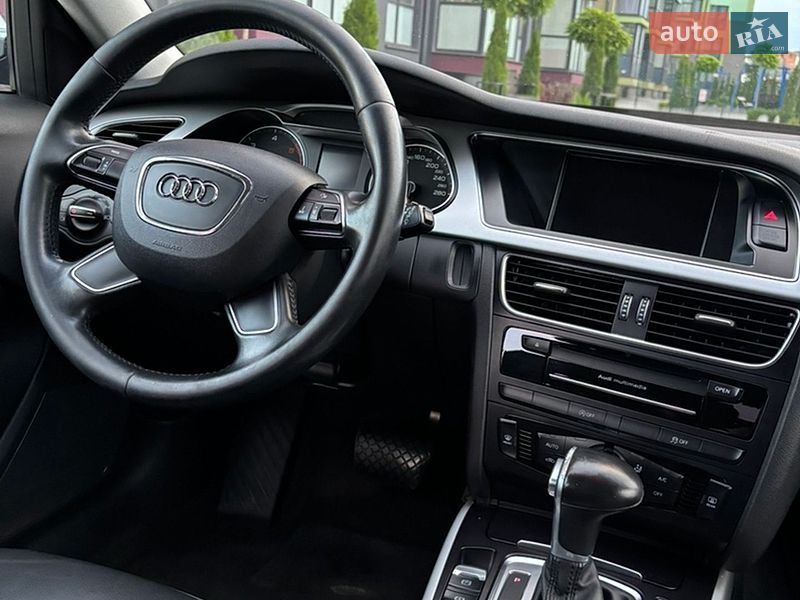 Універсал Audi A4 2015 в Рівному